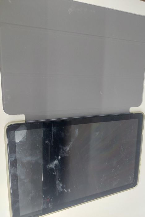 Отдам даром планшет