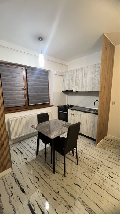 Inchiriez apartament   Cartier Latin (strada Alunului 47d-47e)