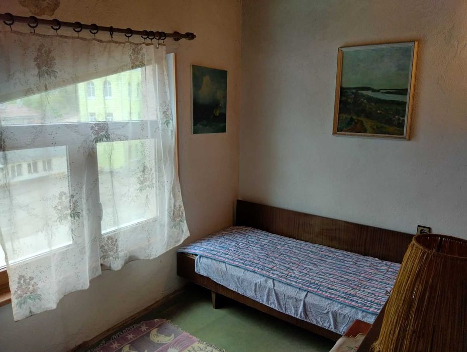 Продава се Тристаен апартамент в Силистра, Център - 125 кв.м за 355 €/кв.м - Снимка #16