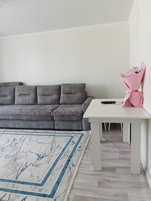 Продам 2 комнатную  квартиру