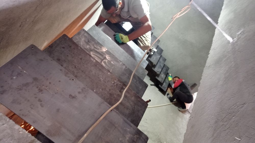 Металлические лестницы Temir Zina Lesnetsa zinapoya