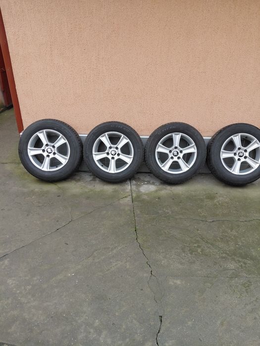 Vând roti 5x112 195/65/ r15