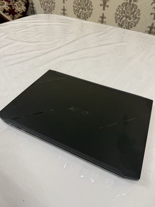 Acer nitro 7 igravoy noutbuk