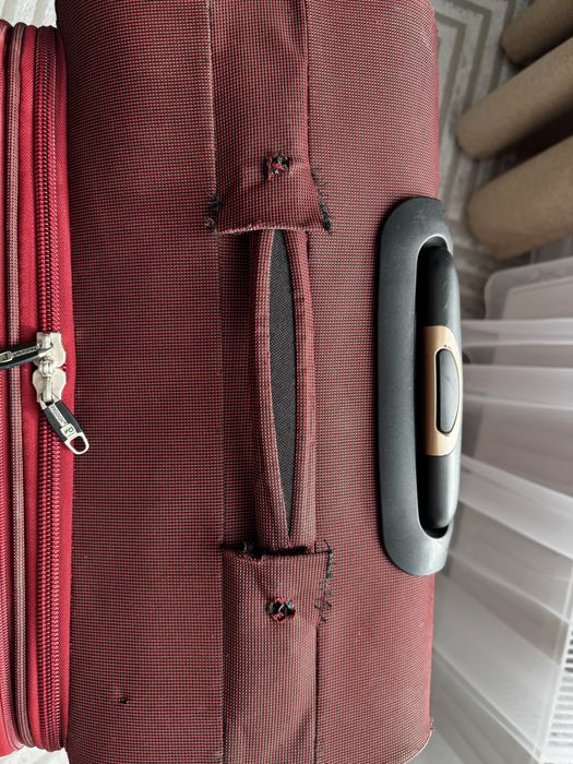 Продам чемодан большой!