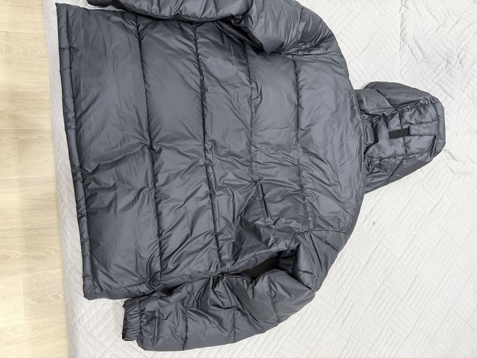 Продам оригинальный пуховик Columbia