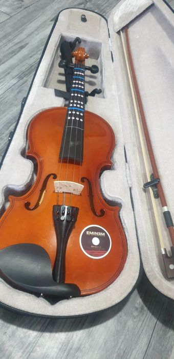 Skripka 4/4 katta violin