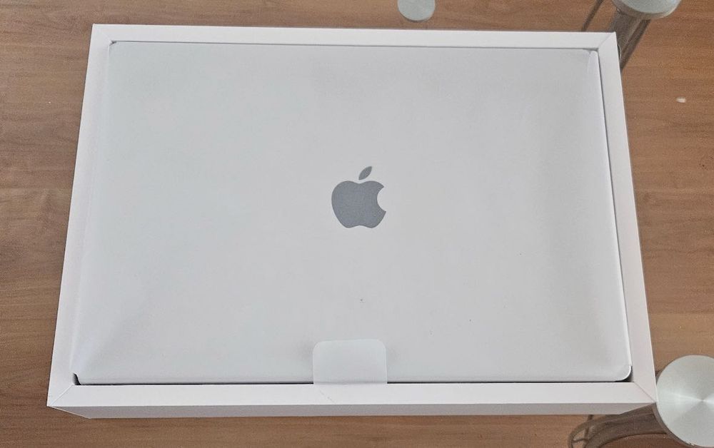 Apple MacBook Pro 16", Apple M4 Pro, 14 CPU и 20 GPU, 48GB RAM, 512GB