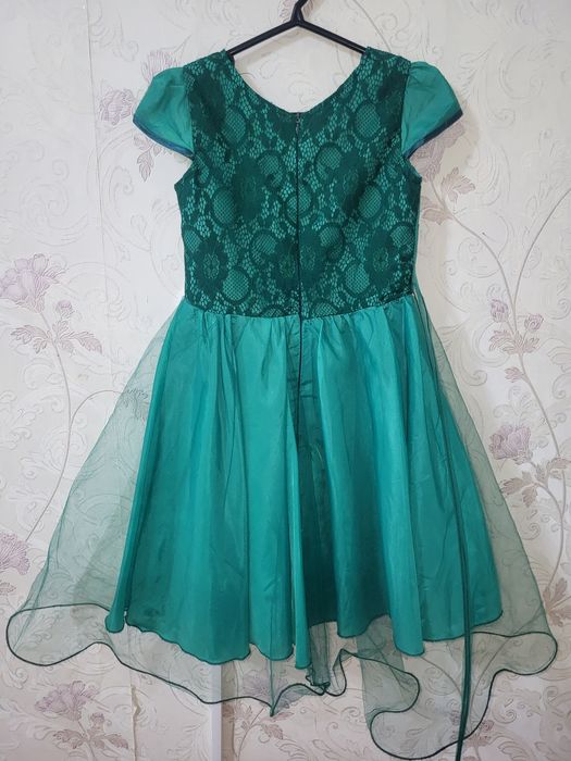 Платье детское на девочку с 6 до 8 лет