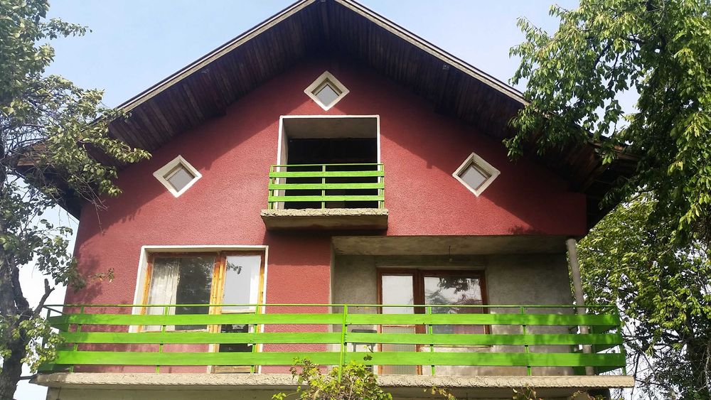 Продавам вила, къща в село Граница, област Кюстендил