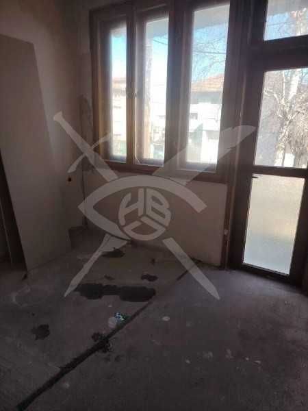 Продава се Къща в Бургас, Долно Езерово - 180 кв.м за 510 €/кв.м - Снимка #3