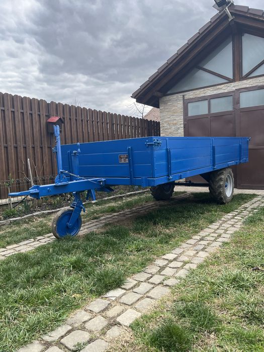 Remorca agricola