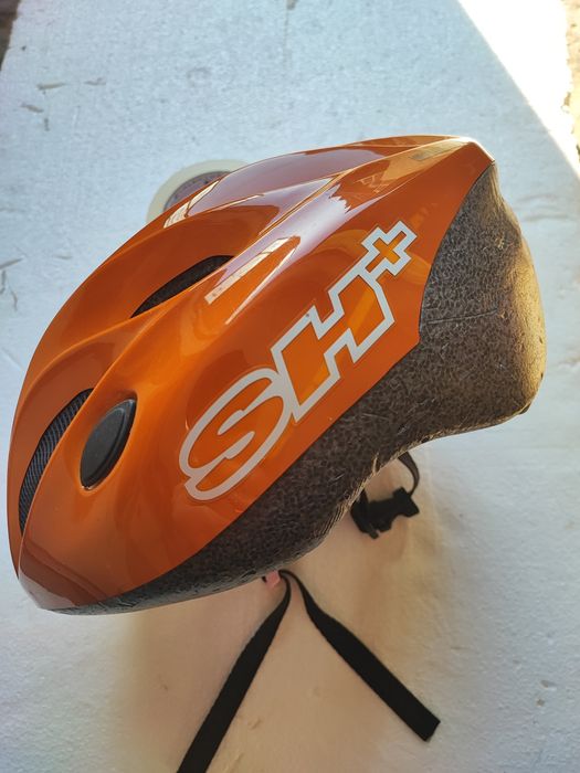 Vând cască protectie bicicliști