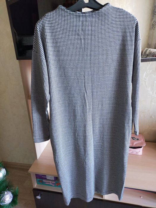 Продам платье женское