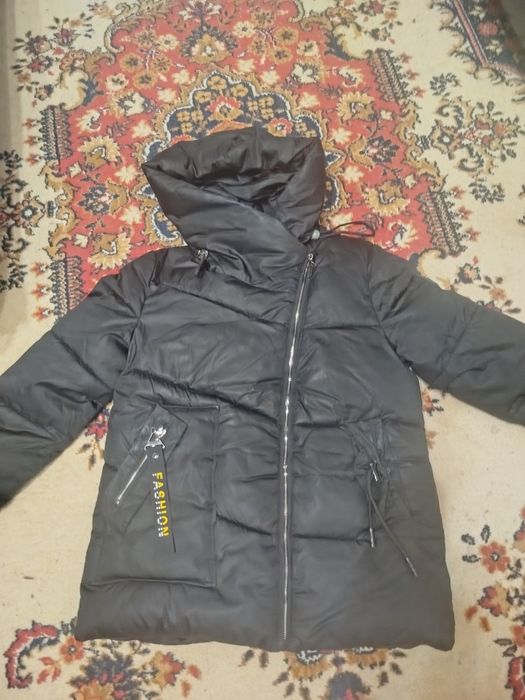 Продам куртки зимние