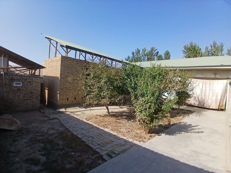 Xovli sotiladi xakanda