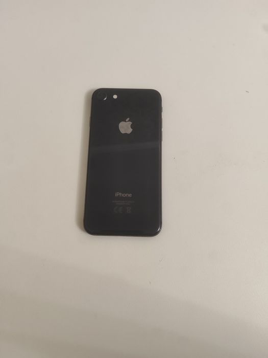 Iphone 8 срочно!!