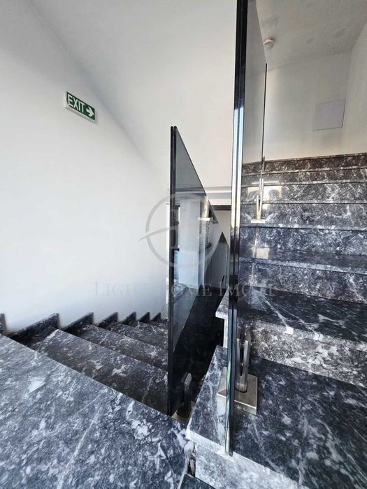 Продава се Тристаен апартамент в Пловдив, Център - 95 кв.м за 747 €/кв.м - Снимка #6