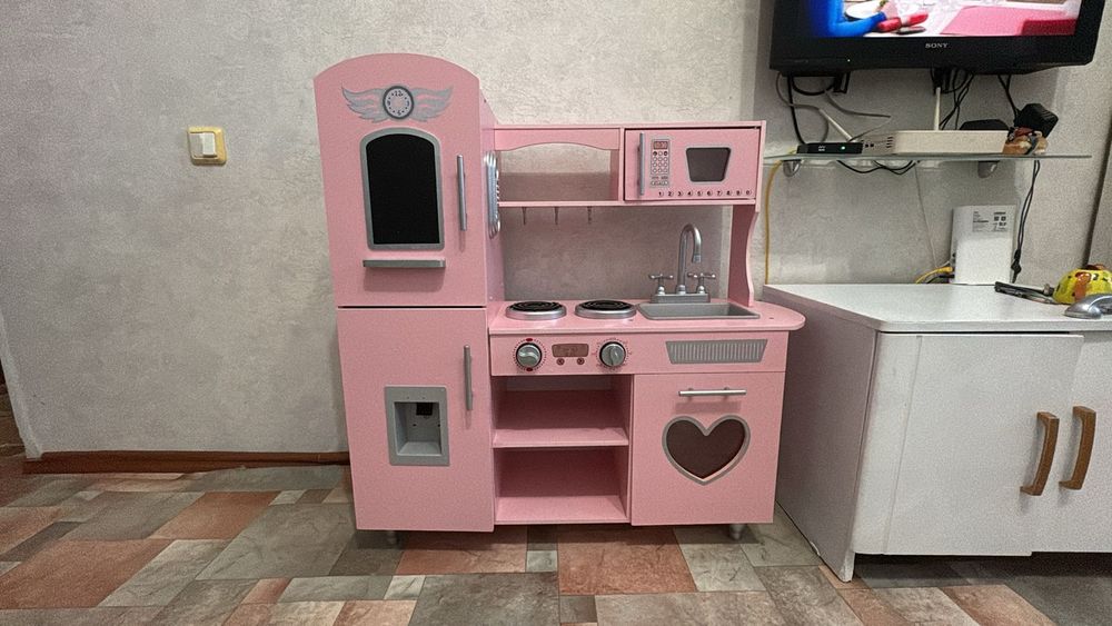Детская кухня бу розавая