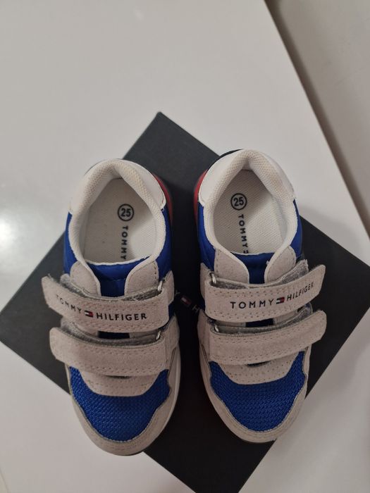Обувки Tommy Hilfiger