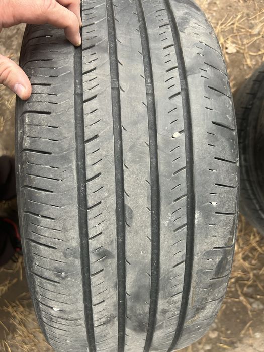 Продам шины на 17 размер