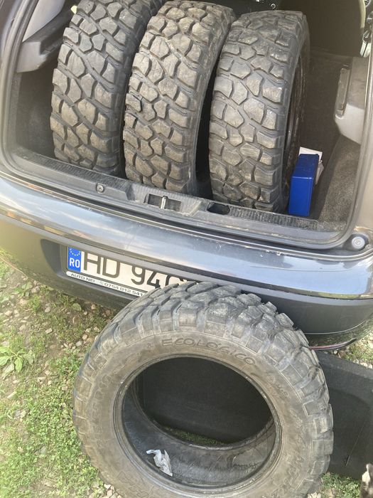 Anvelope Off road  215/65/16