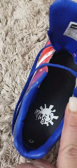 Кроссовки  для спорта в зале