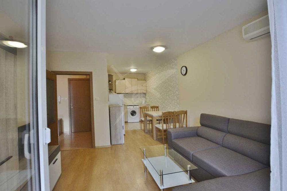 Продава се Двустаен апартамент в к.к. Слънчев бряг - 57 кв.м за 1176 €/кв.м - Снимка #6