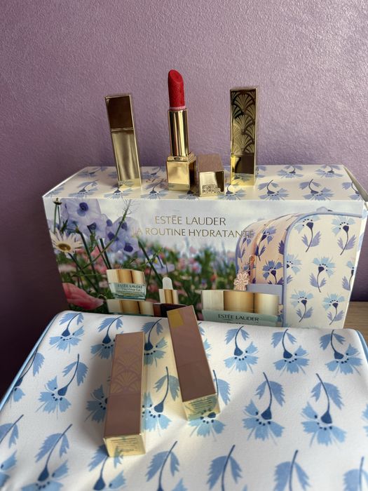 Estee lauder-козметични чанти