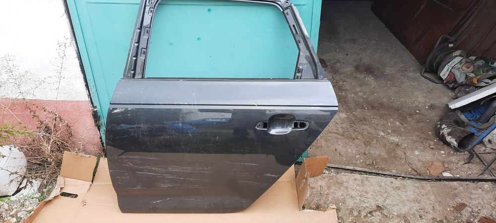 Предна лява врата за Ауди А4 2017г 2020г