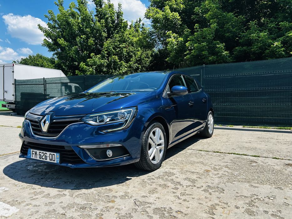 RENAULT Megane 2020 — imagine 2