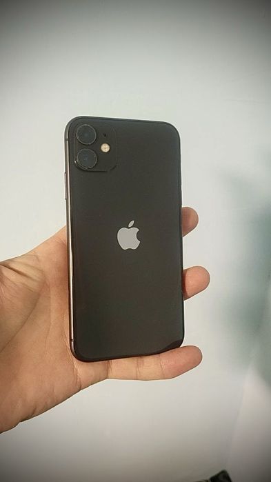 Iphone 11 ideal.