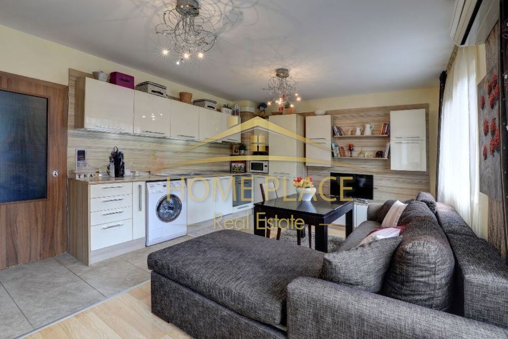 Продава се Двустаен апартамент в Варна, Гръцка махала - 72 кв.м за 1842 €/кв.м - Снимка #1