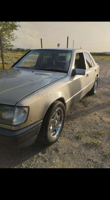 Продам Мерседес w124