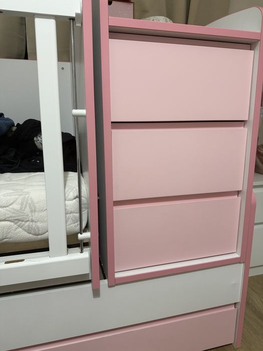 Детско трансформиращо се легло