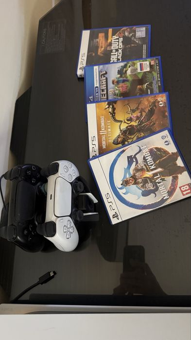 Sony Play Station и телевизор Sony