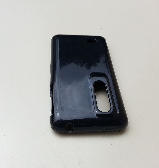 LG Optimus 3D P920 , Husa/Bumper Originala