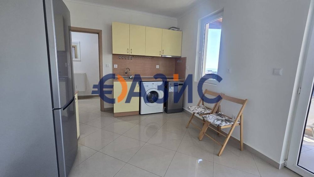 Продава се Двустаен апартамент в Свети Влас - 73 кв.м за 626 €/кв.м - Снимка #9