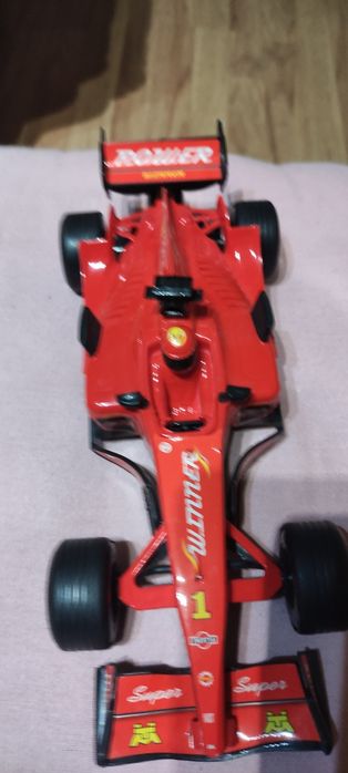 Булиди формула 1 детски 25 см