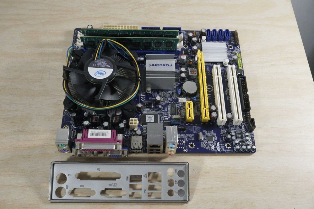 Working e-waste 3x LGA 775 дъна/бъндела DDR2/DDR3