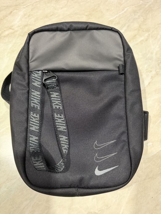 Vand Borseta Nike nou