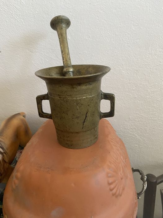 Mojar din bronz