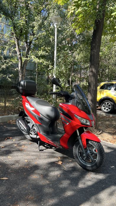 Aprilia SXR 50 – 2023