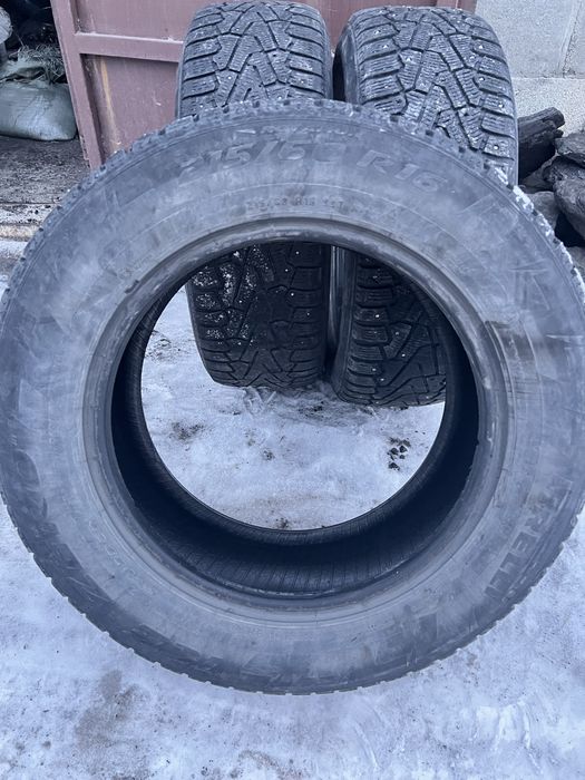 Продам автошины Pirelli ice zero
