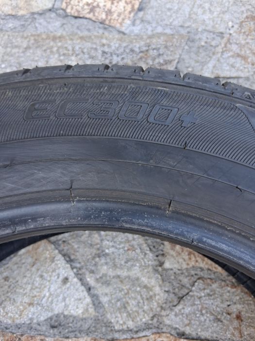 215 60 17  DUNLOP