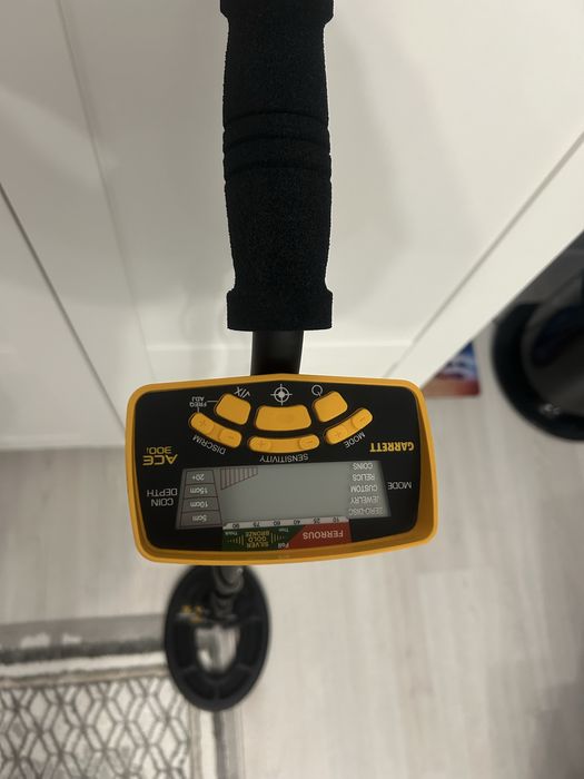 Металлоискатель Garret 300i