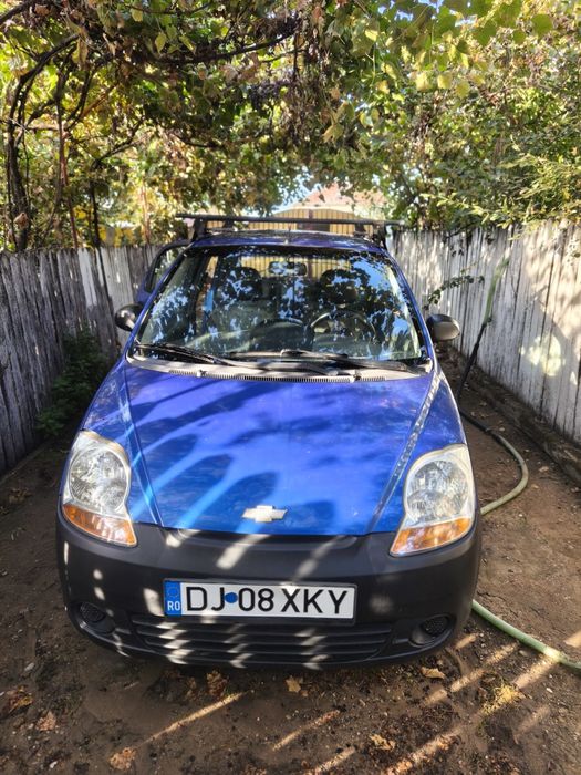 Vând Chevrolet Spark