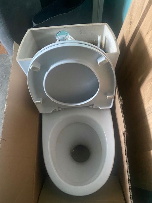 Продам рабочий унитаз