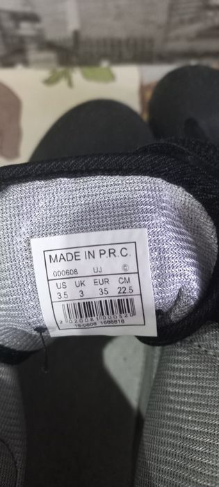 Спортивной обувь,детские борцовки