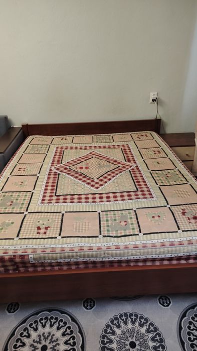 Продам кровать двуспальную