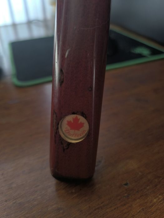 Продам кий для бильярда